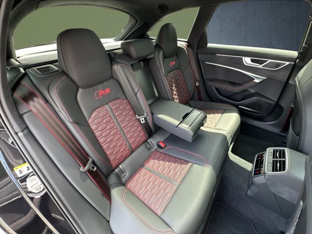 Audi RS6 2024