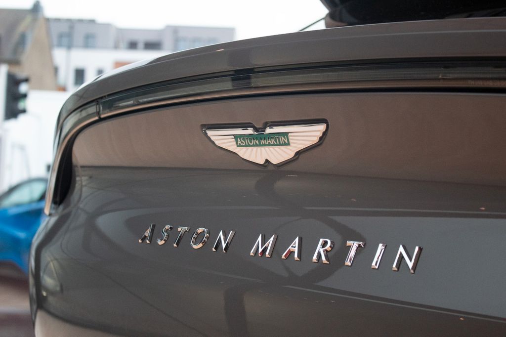 Aston Martin DBX