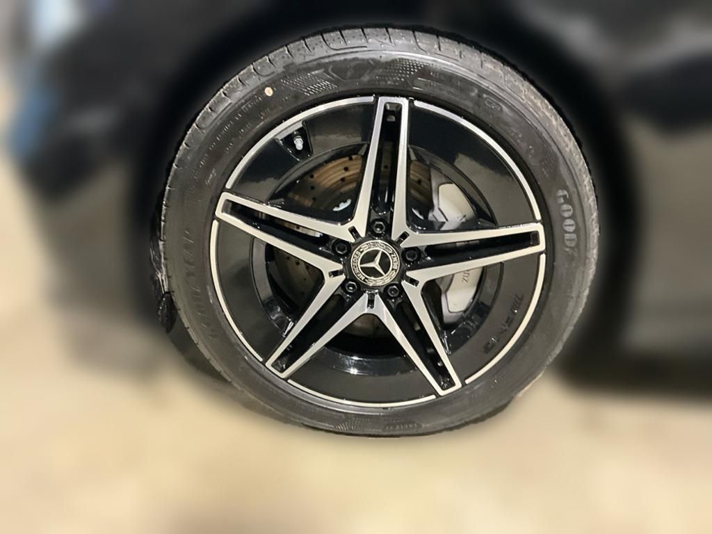 Mercedes-Benz C 300 2024