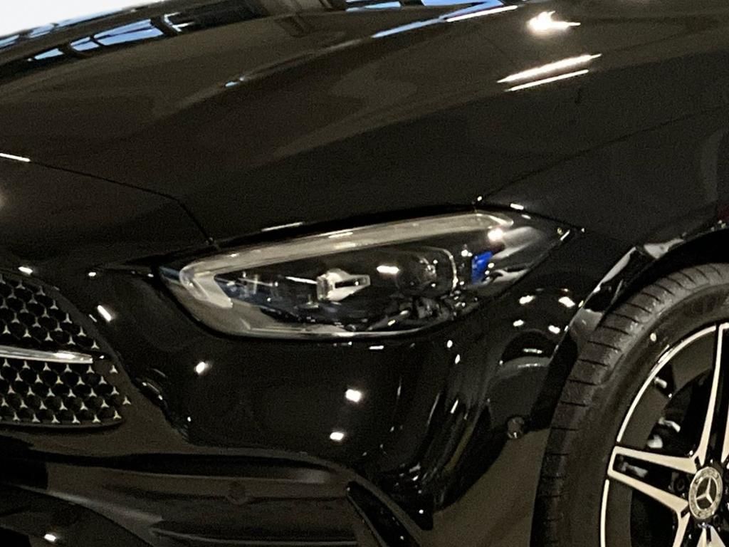 Mercedes-Benz C 300 2024