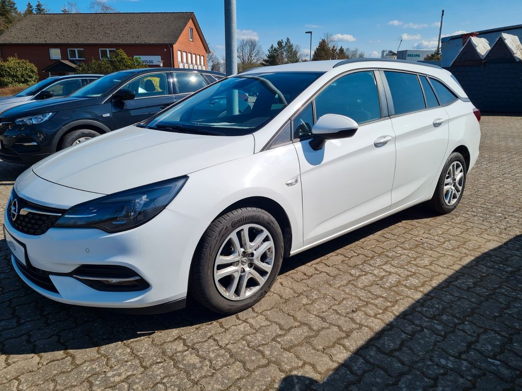 Opel Astra 2020