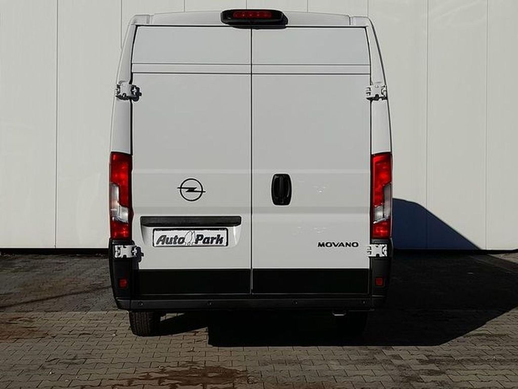 Opel Movano 2023