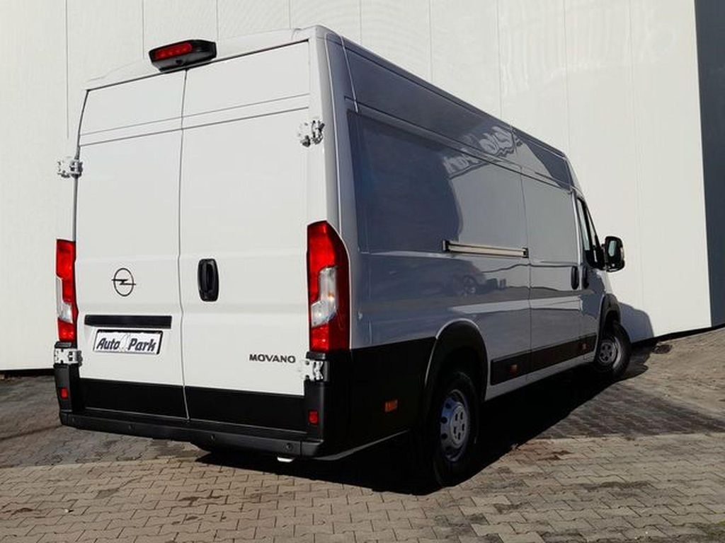 Opel Movano 2023