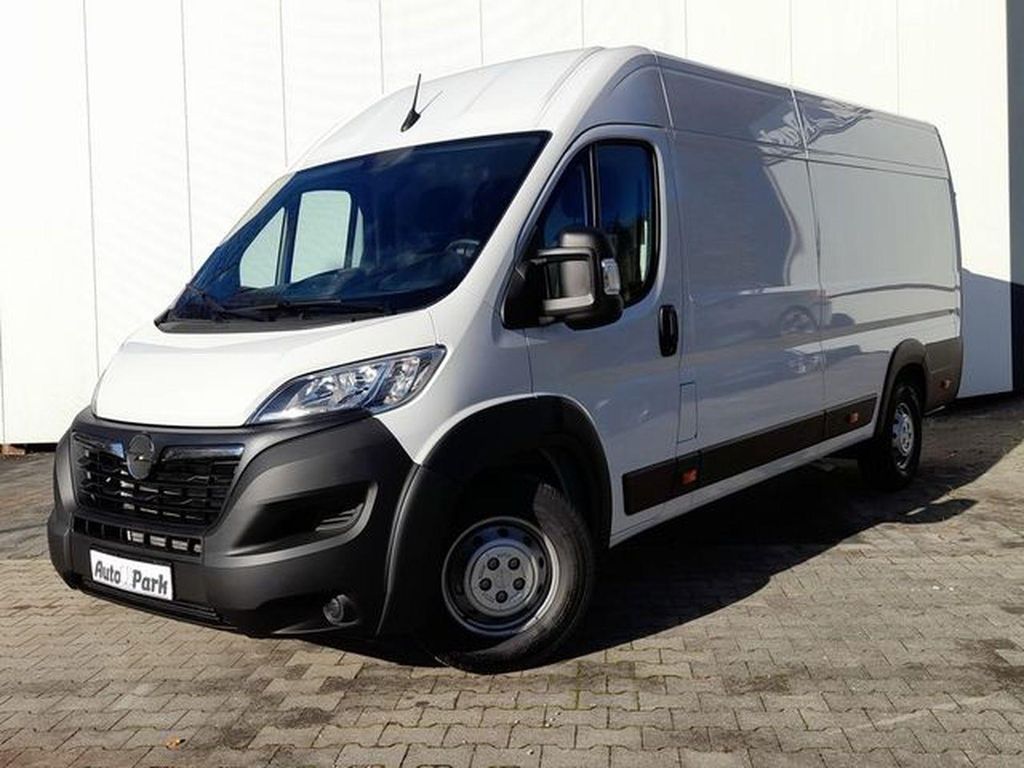 Opel Movano 2023