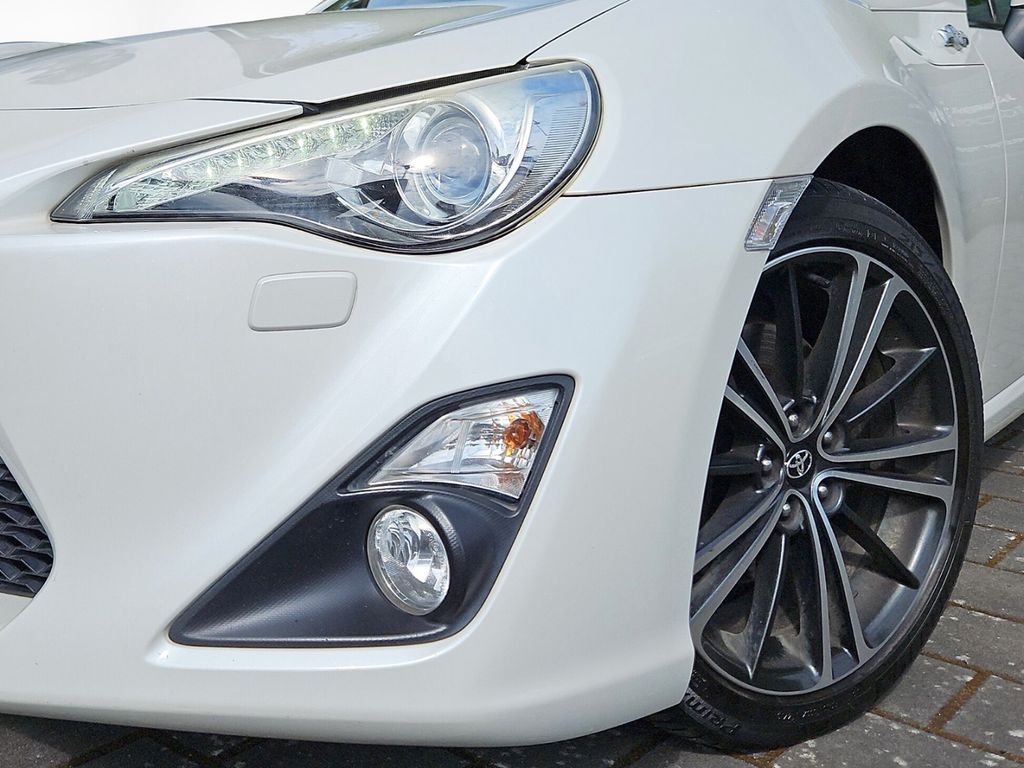 Toyota GT86 2012
