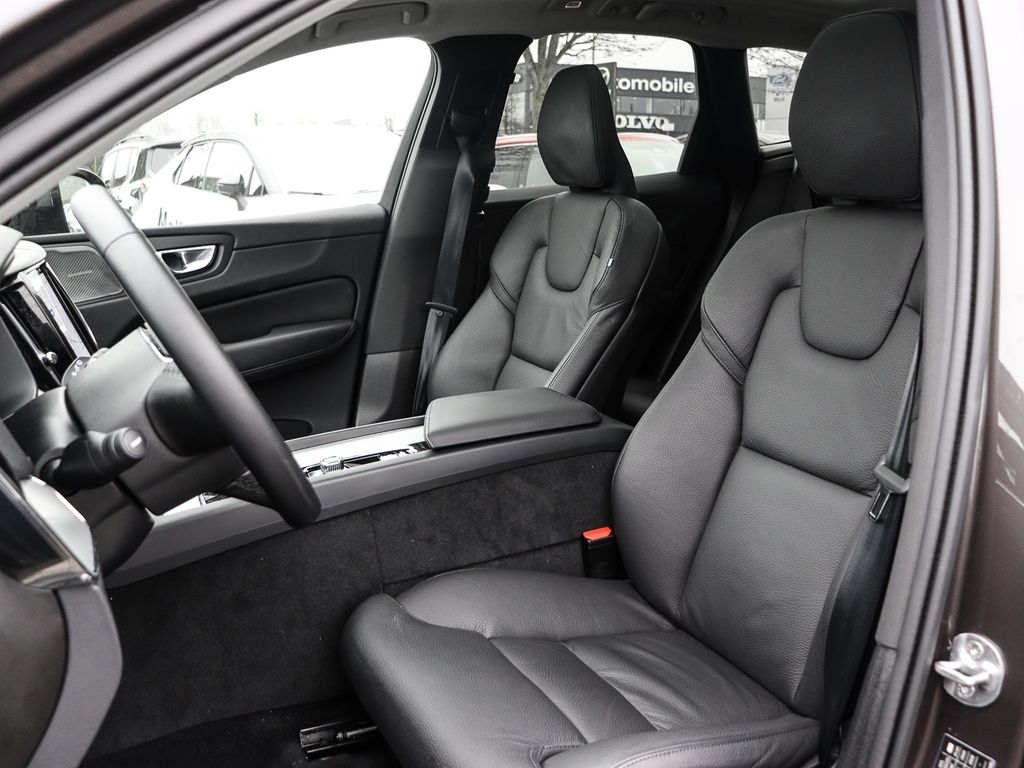 Volvo XC60 2024