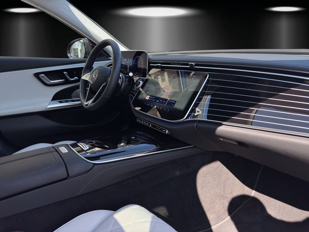 Mercedes-Benz E 300 2024