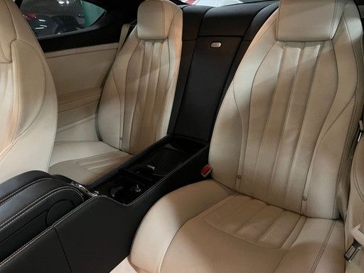 Bentley Continental GT 2011