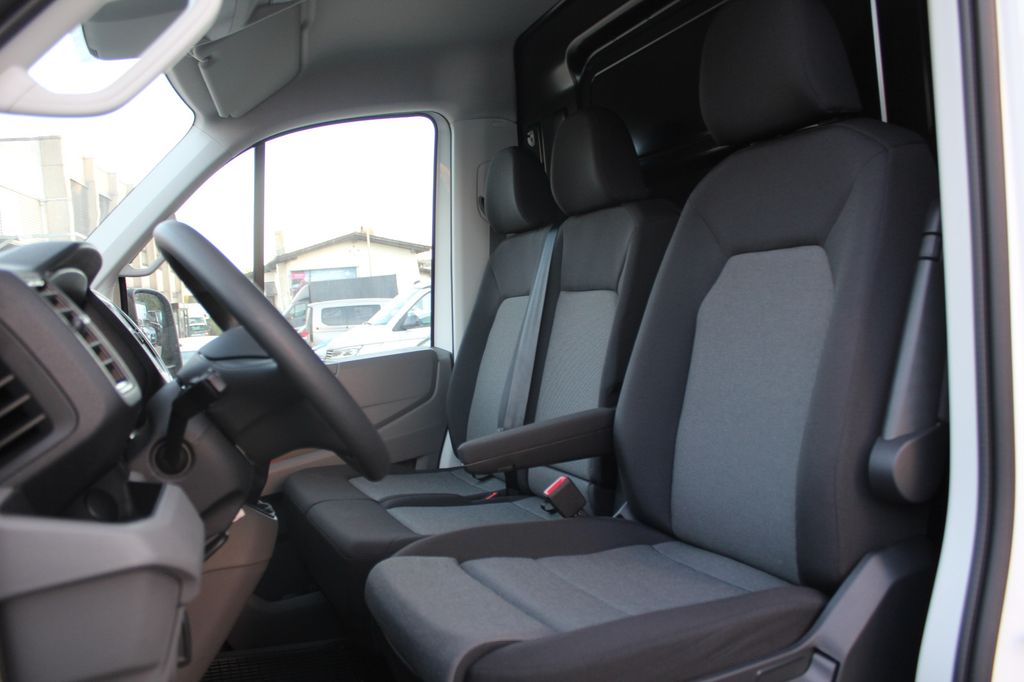Volkswagen Crafter 2023