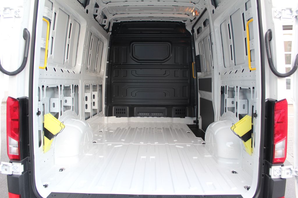 Volkswagen Crafter 2023