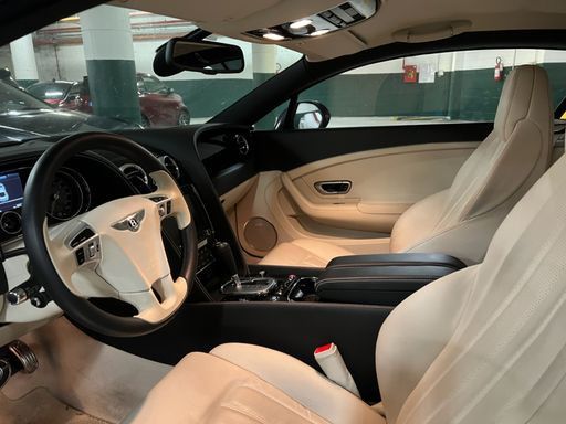 Bentley Continental GT 2011