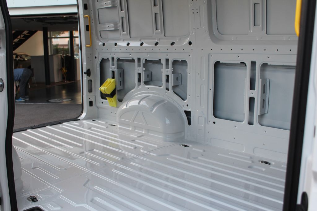 Volkswagen Crafter 2023