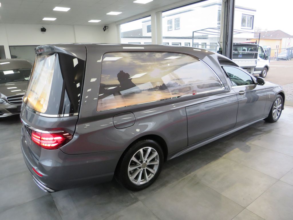 Mercedes-Benz E 200 2022