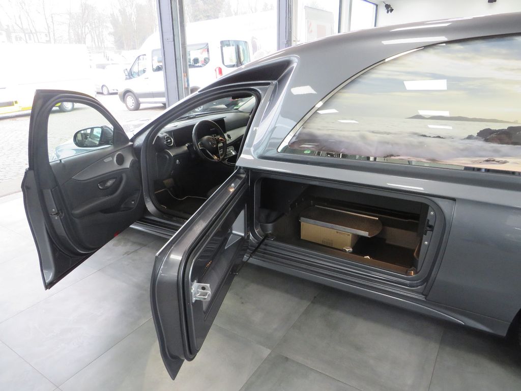 Mercedes-Benz E 200 2022