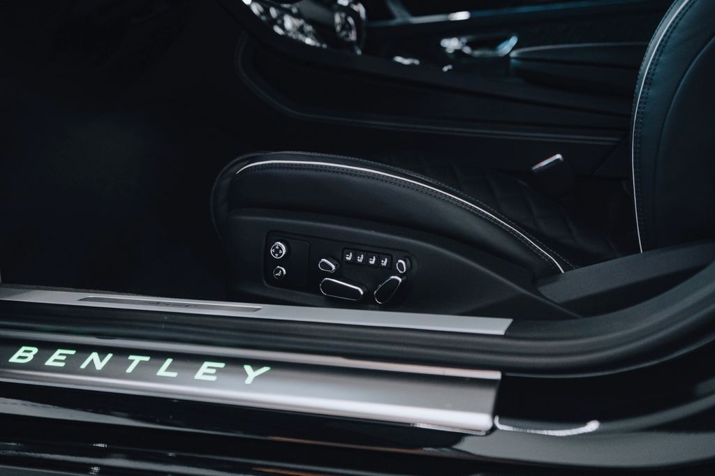 Bentley Continental GT 2023