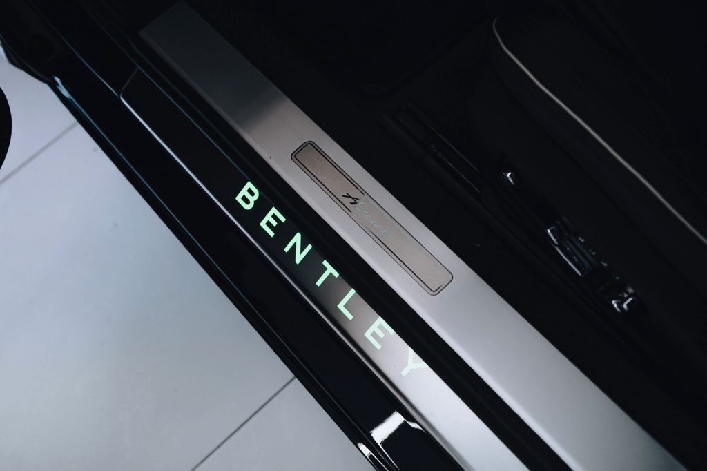 Bentley Continental GT 2023