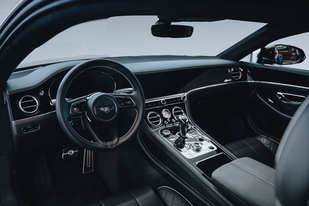 Bentley Continental GT 2023