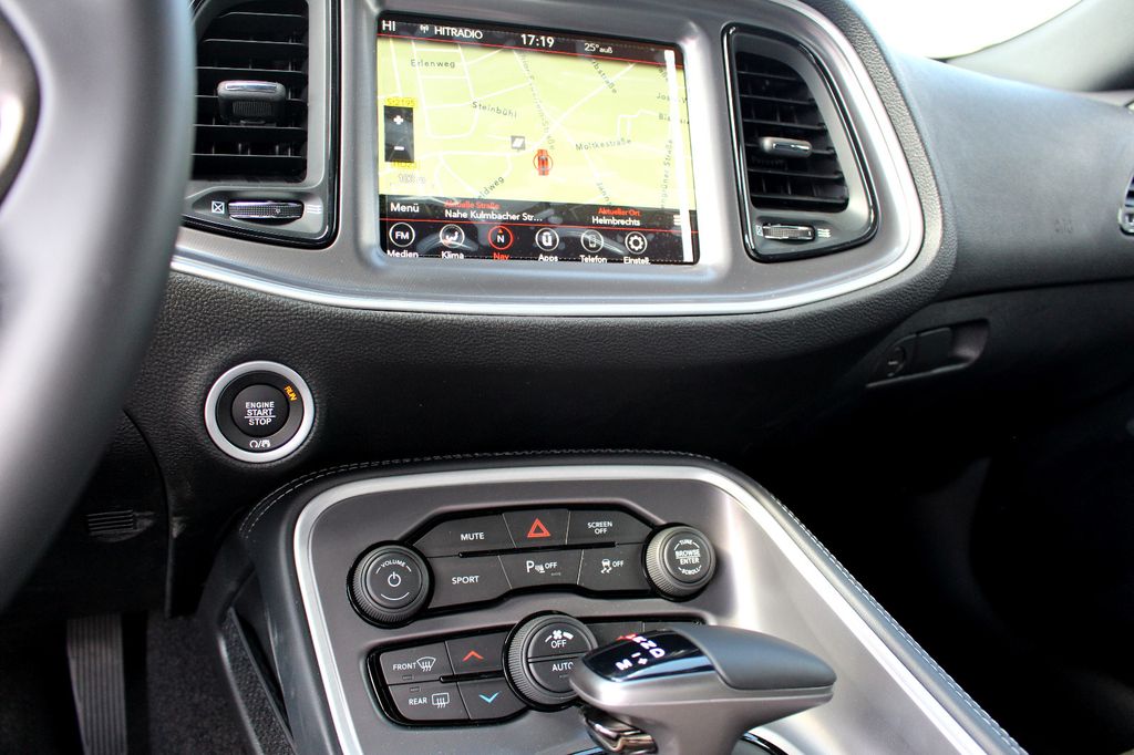 Dodge Challenger 2023