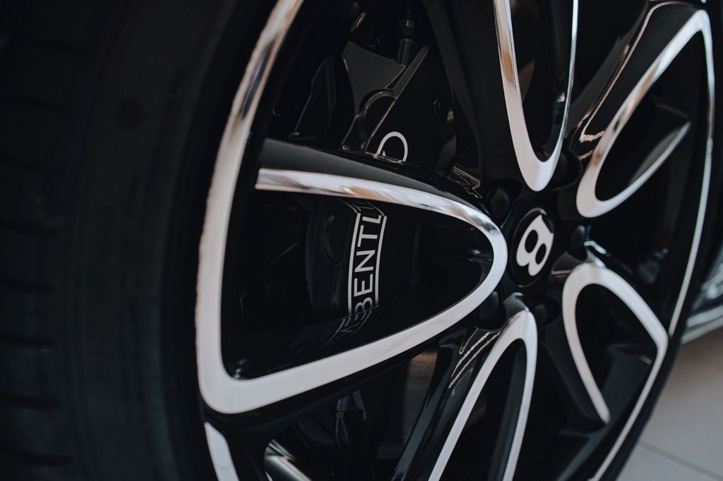 Bentley Continental GT 2023