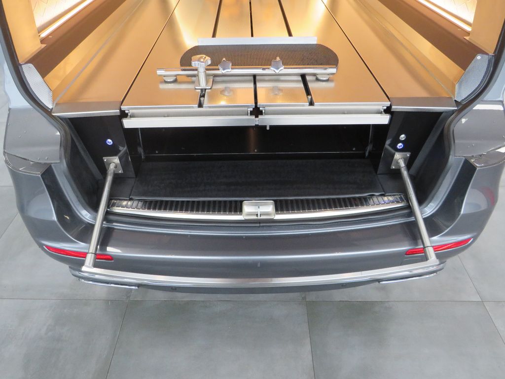 Mercedes-Benz E 200 2022