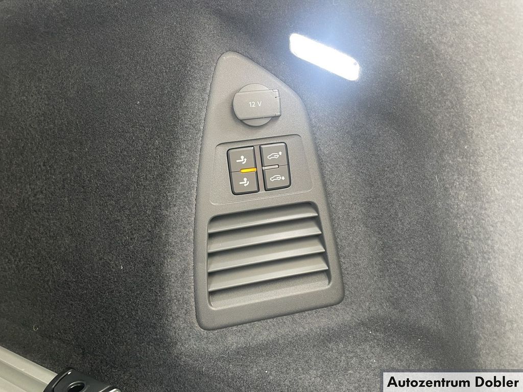 Volkswagen Touareg 2025