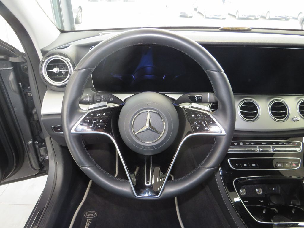 Mercedes-Benz E 200 2022