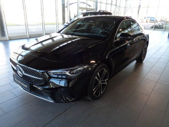 Mercedes-Benz CLA 180 2024