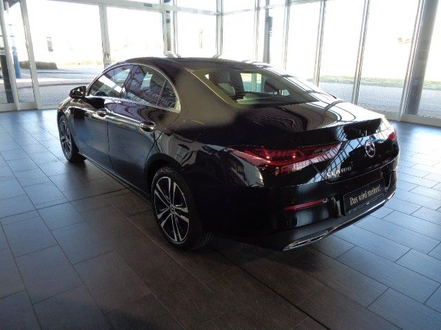 Mercedes-Benz CLA 180 2024