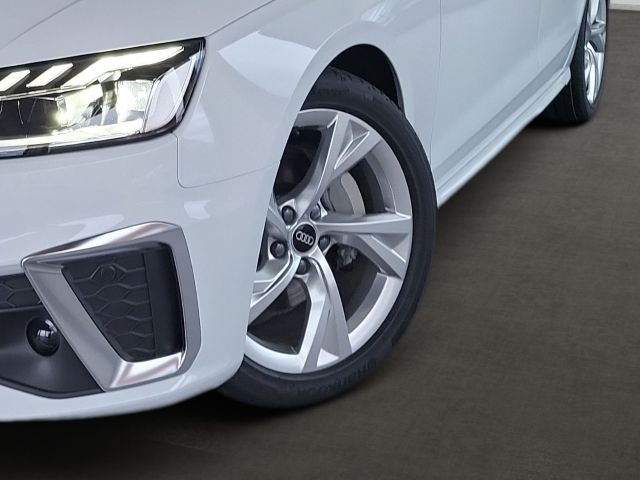Audi A4 2023