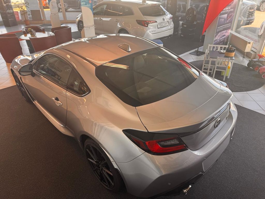 Toyota GR86 2024