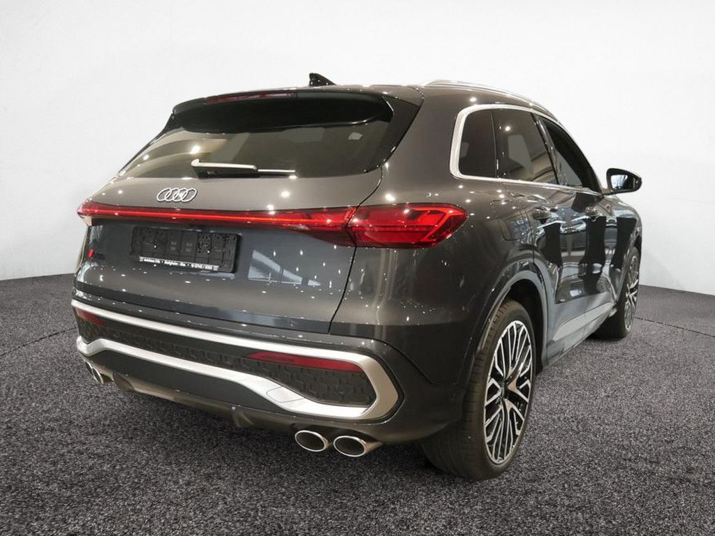 Audi SQ5 2025