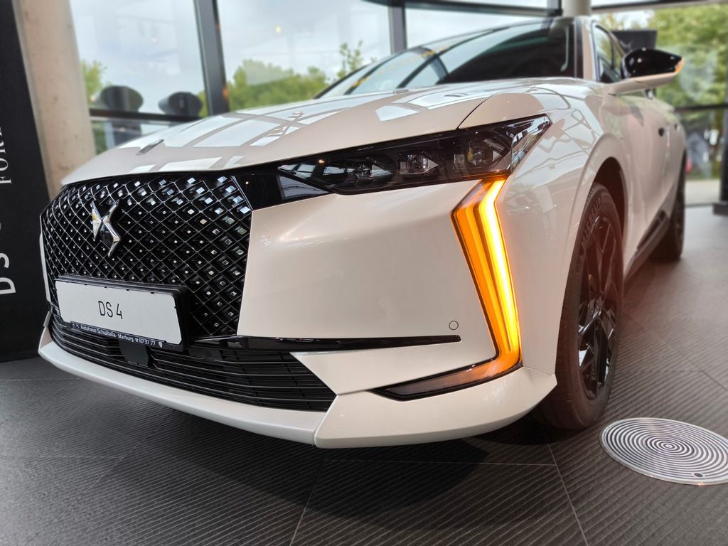 DS Automobiles DS4 2025
