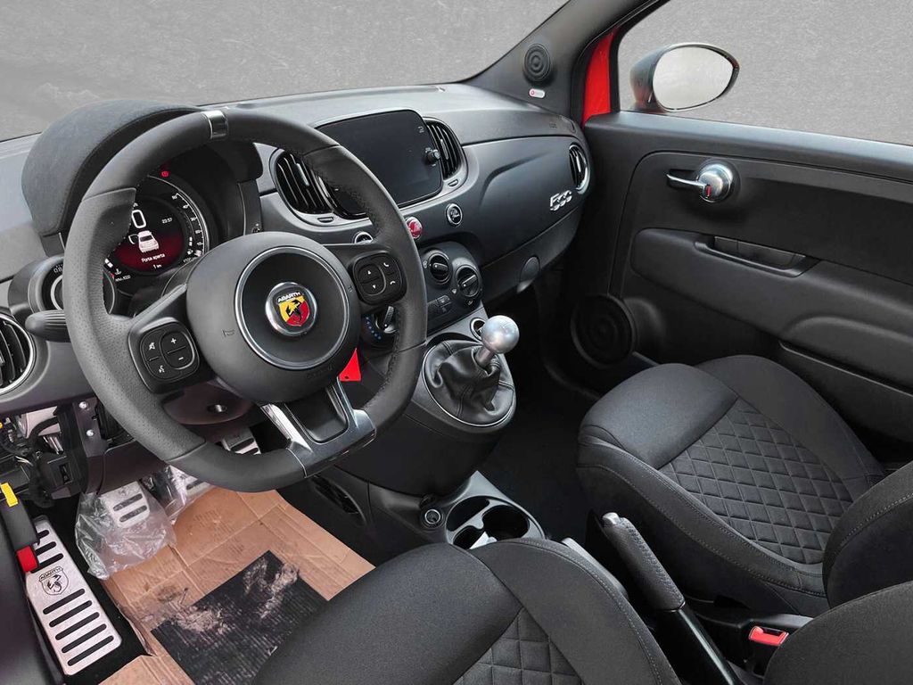 Abarth 595 2024