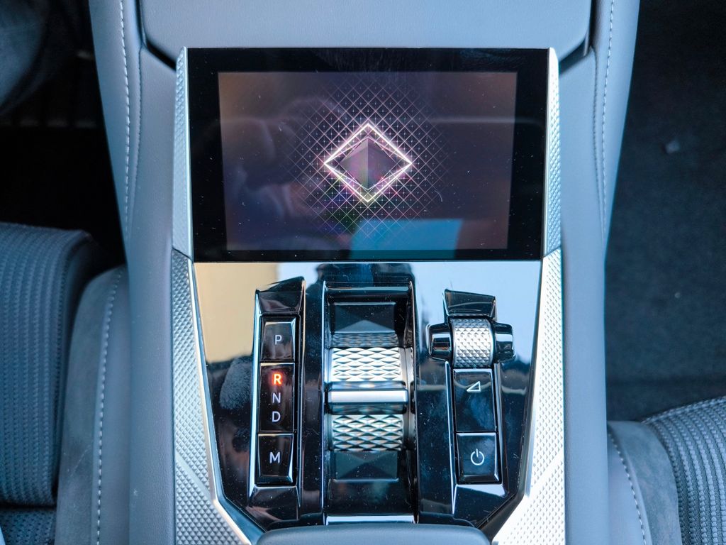 DS Automobiles DS4 2025