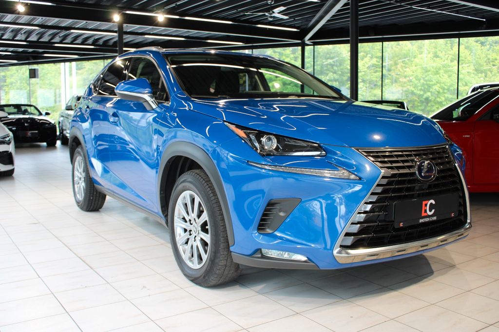 Lexus NX 300 2021