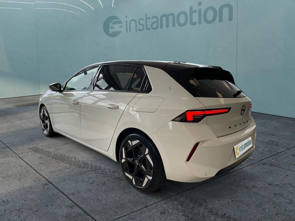Opel Astra 2023