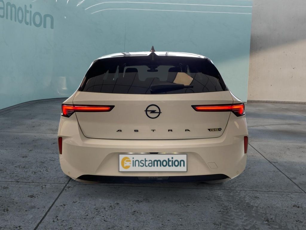 Opel Astra 2023