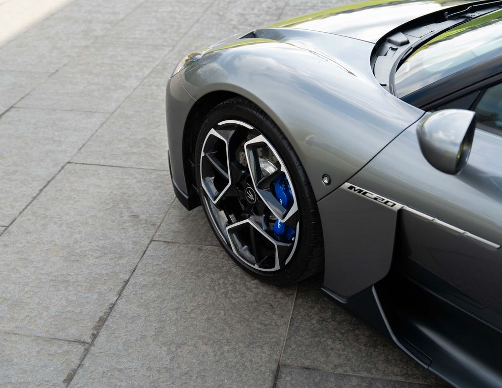 Maserati MC20 2022