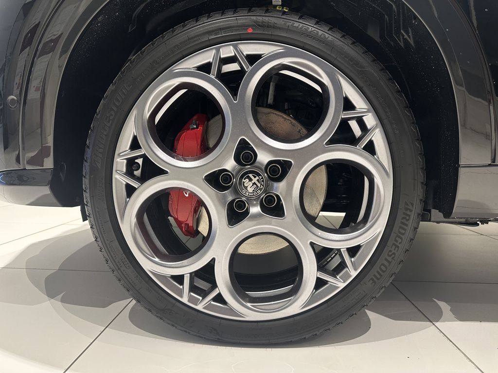 Alfa Romeo Tonale 2023
