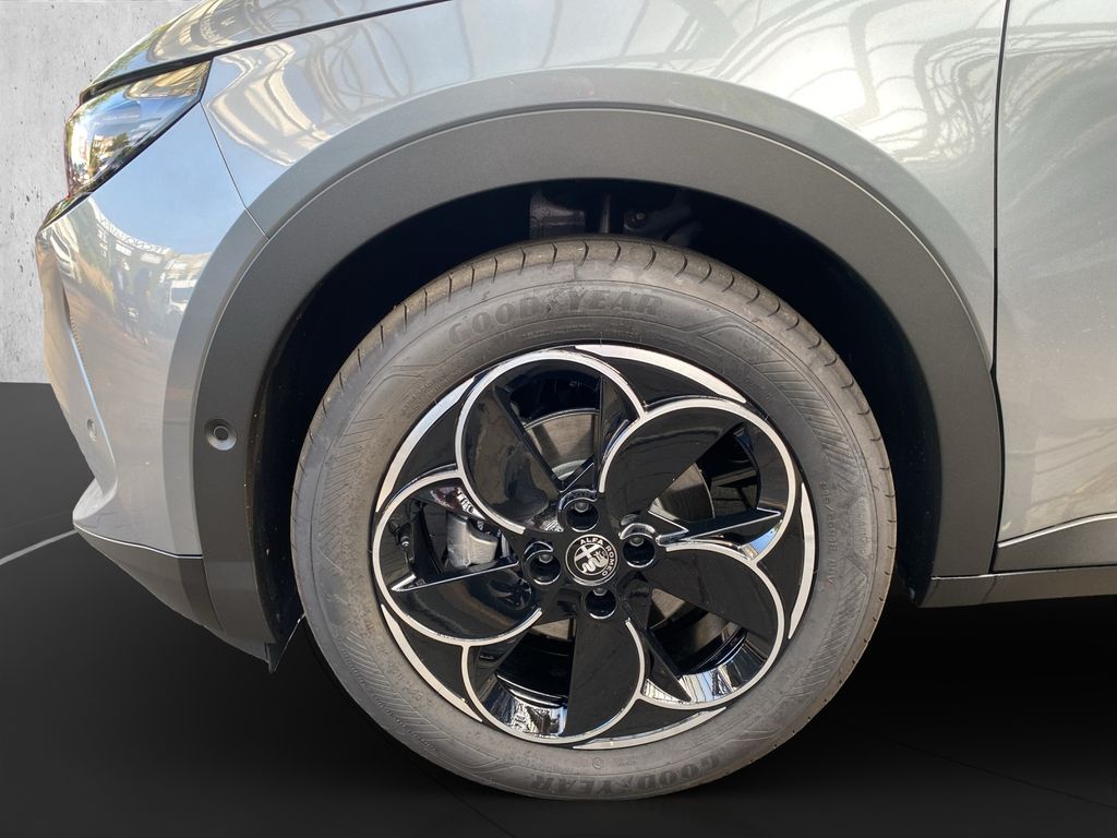 Alfa Romeo Junior 2024