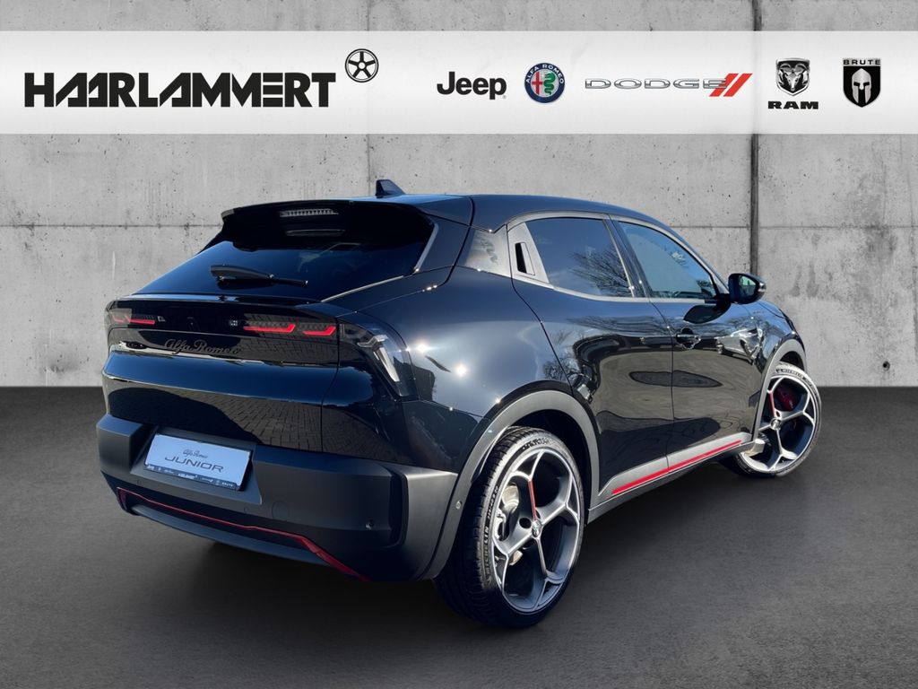 Alfa Romeo Junior 2025