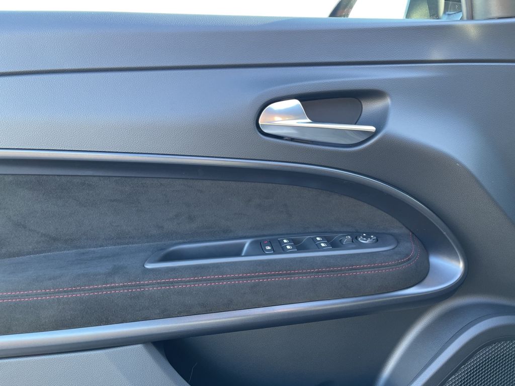 Alfa Romeo Junior 2025