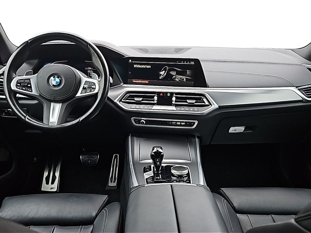BMW X5 2022