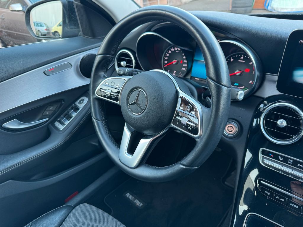 Mercedes-Benz C 300 2020