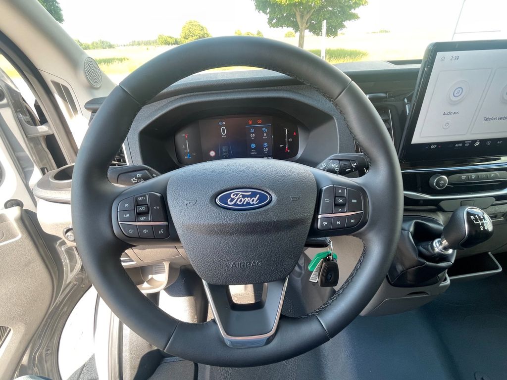 Ford Transit 2025