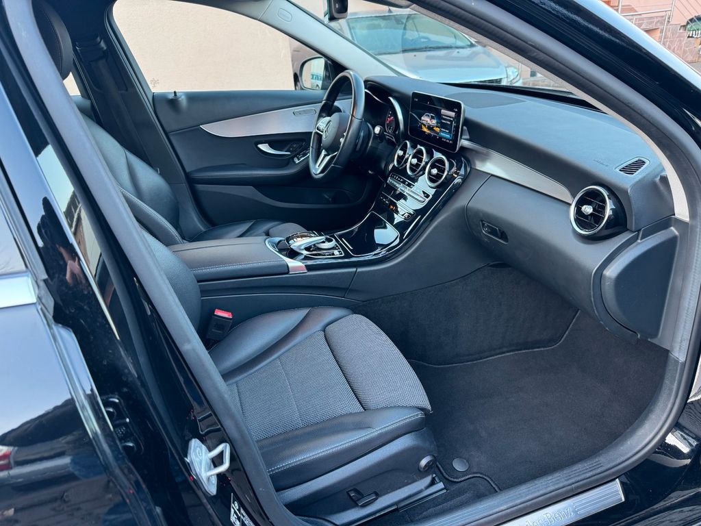 Mercedes-Benz C 300 2020
