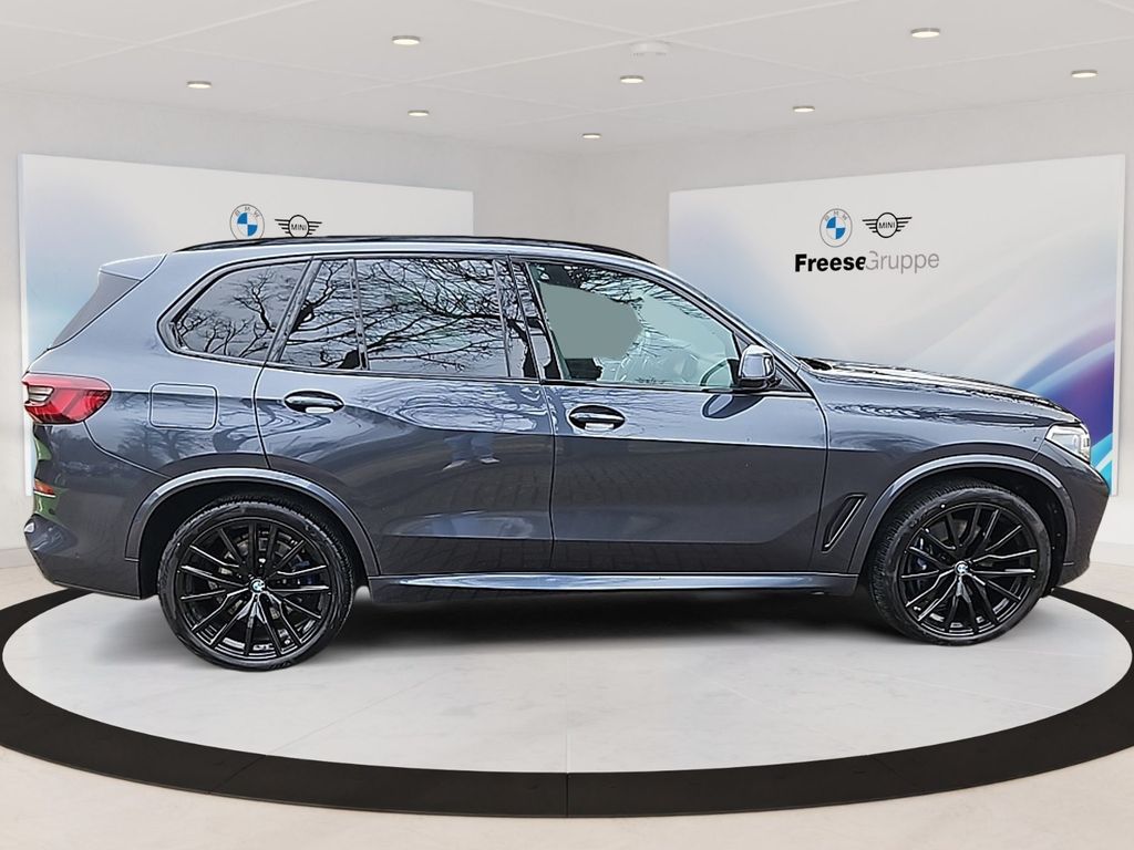 BMW X5 2022