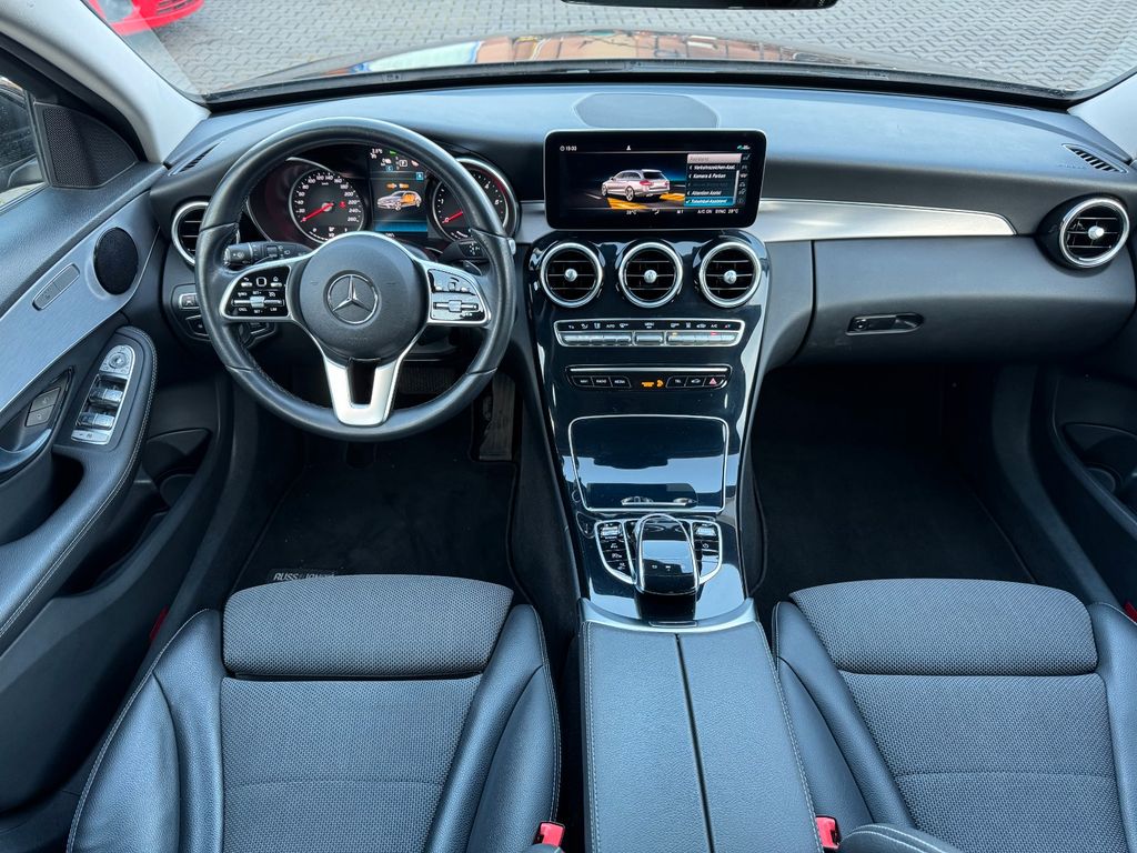 Mercedes-Benz C 300 2020