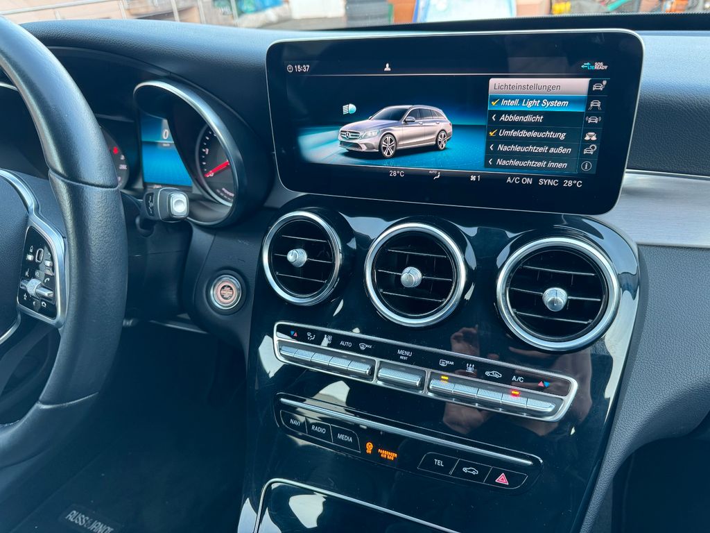 Mercedes-Benz C 300 2020