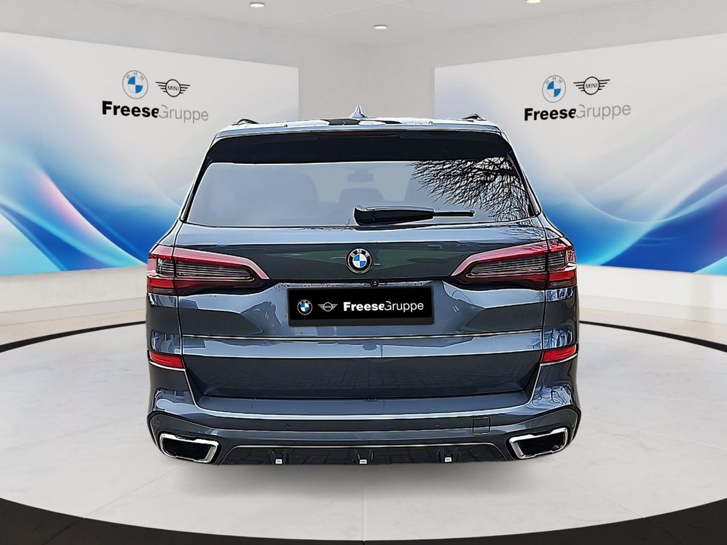 BMW X5 2022